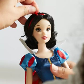 عروسک سفید برفی Disney Store Snow White Classic Doll 957239